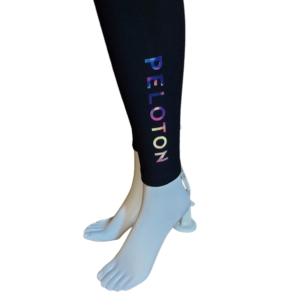 Peloton Spirit Cadence Leggings - Picture 5 of 14